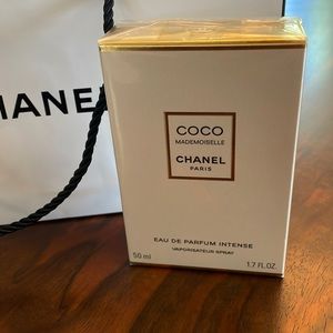NWT Chanel Mademoiselle Eau de Parfum Intense spray, 1.7 fl. Oz.
